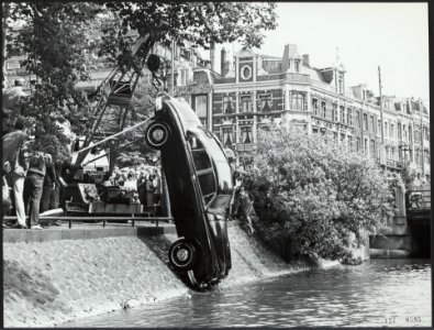 Verkeer, ongelukken, Bestanddeelnr 127-0595
