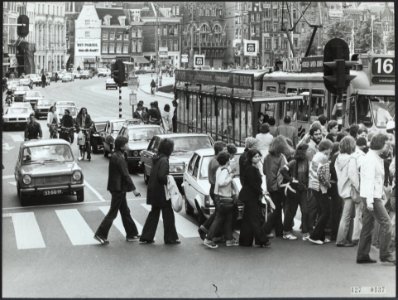 Verkeer, stad amsterdam, Bestanddeelnr 127-0137