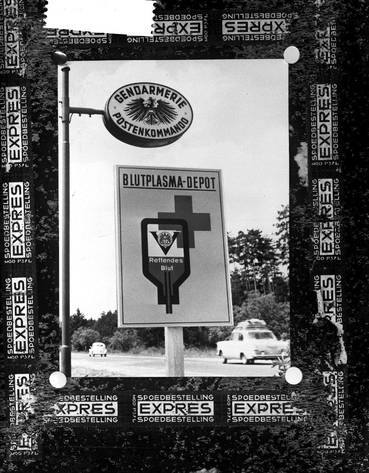 Verkeersbord aanwezigheid bloedplasma in Oostenrijk, Bestanddeelnr 914-0666