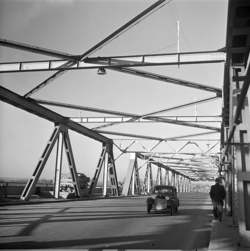 Verkeersbrug Zaltbommel, Bestanddeelnr 901-9831