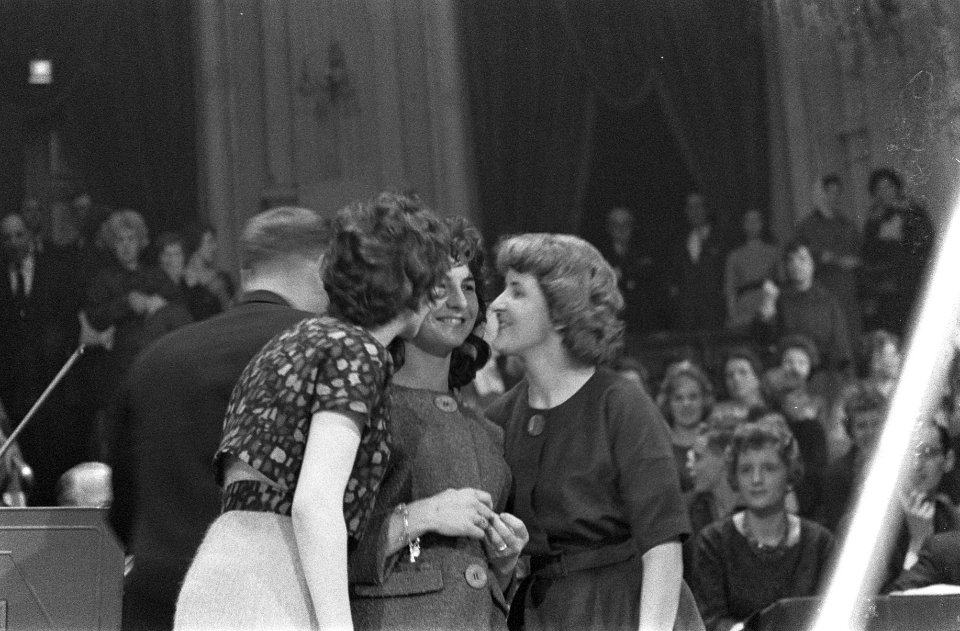 Verkiezing in het concertgebouw van Miss Modinette 60, Bestanddeelnr 911-7879