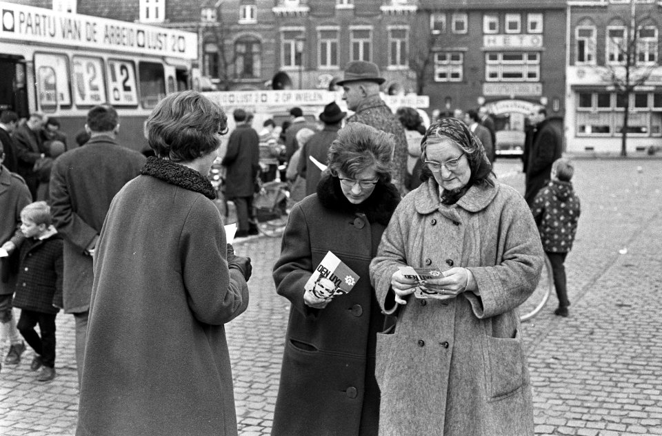 Verkiezingskaravaan PvdA in Noord-Limburg, Bestanddeelnr 920-0098