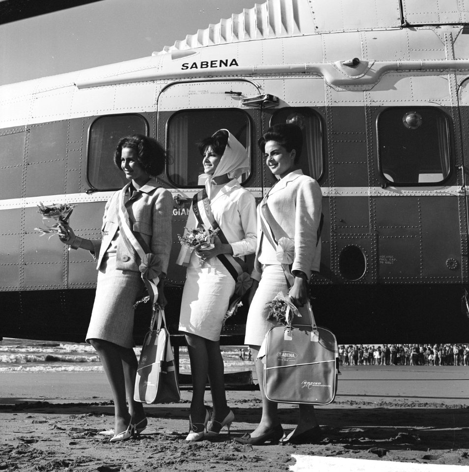 Verkiezing Miss Benelux , aankomst van de missen op het strand van Scheveningen, Bestanddeelnr 914-1625
