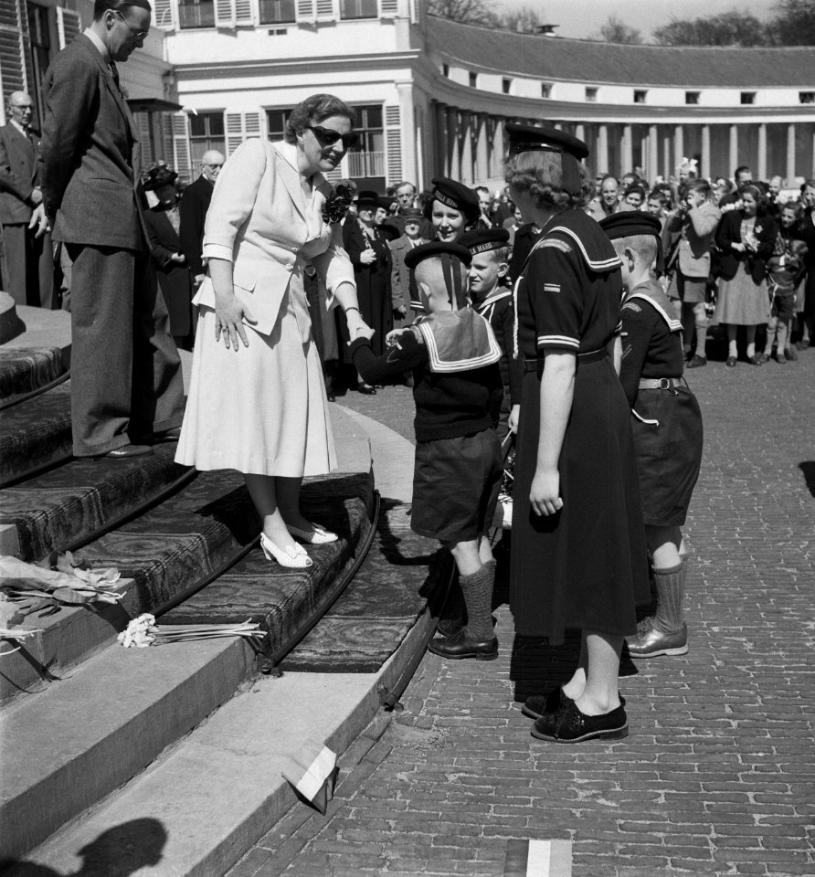 Verjaardag Koningin Juliana, Bestanddeelnr 903-9389
