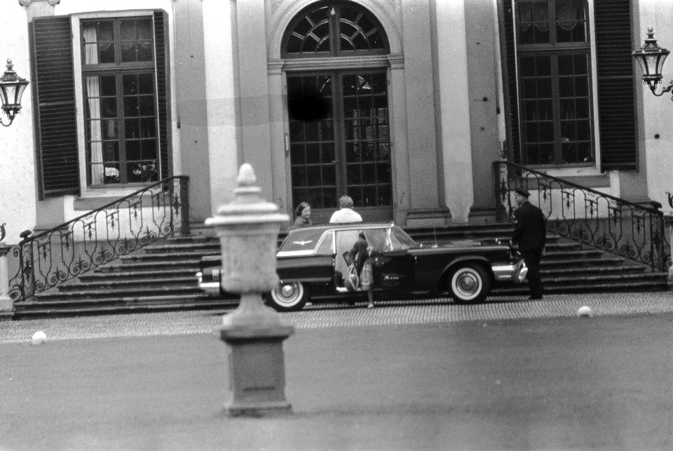 Verjaardag Hare Koninklijke Hoogheid Prinses Wilhelmina, Bestanddeelnr 911-5499