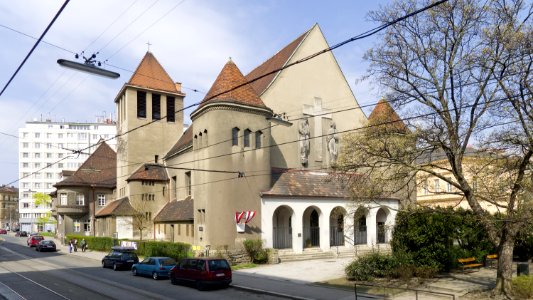 Verklärungskirche 01