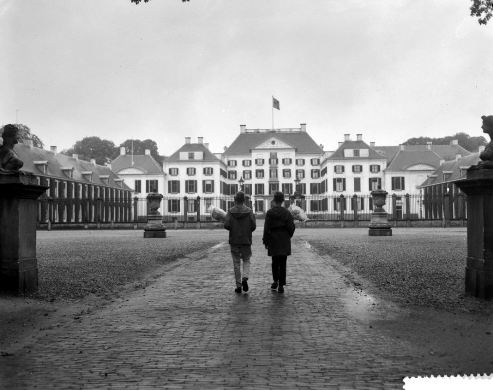 Verjaardag Hare Koninklijke Hoogheid Prinses Wilhelmina, Bestanddeelnr 911-5507