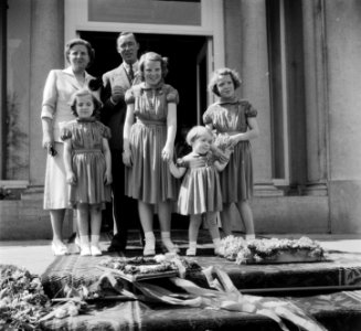 Verjaardag Koningin Juliana, Bestanddeelnr 903-9382