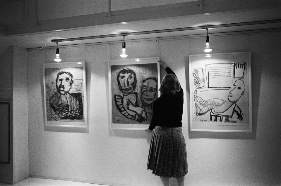 Verkoop tentoonstelling opent as zondag Karel Appel in de galerie Collection d'A, Bestanddeelnr 931-9222
