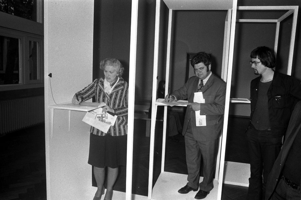 Verkiezingsproject Cultuur en Beleid in Stedelijk Museum Vonhoff, heer Vonhoff e, Bestanddeelnr 927-1831