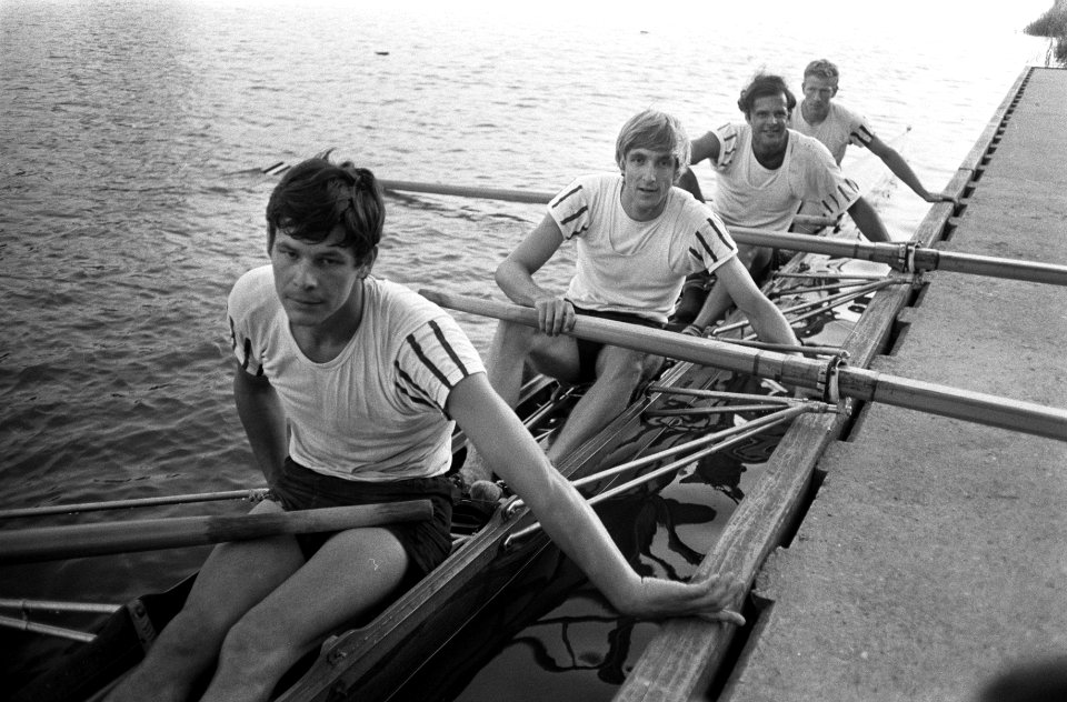 Vier zonder stuurman van Nereus (Amsterdamse Studenten Roeivereniging), Bestanddeelnr 922-6880