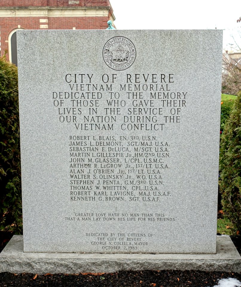 Vietnam Memorial - Revere, Massachusetts - DSC04387