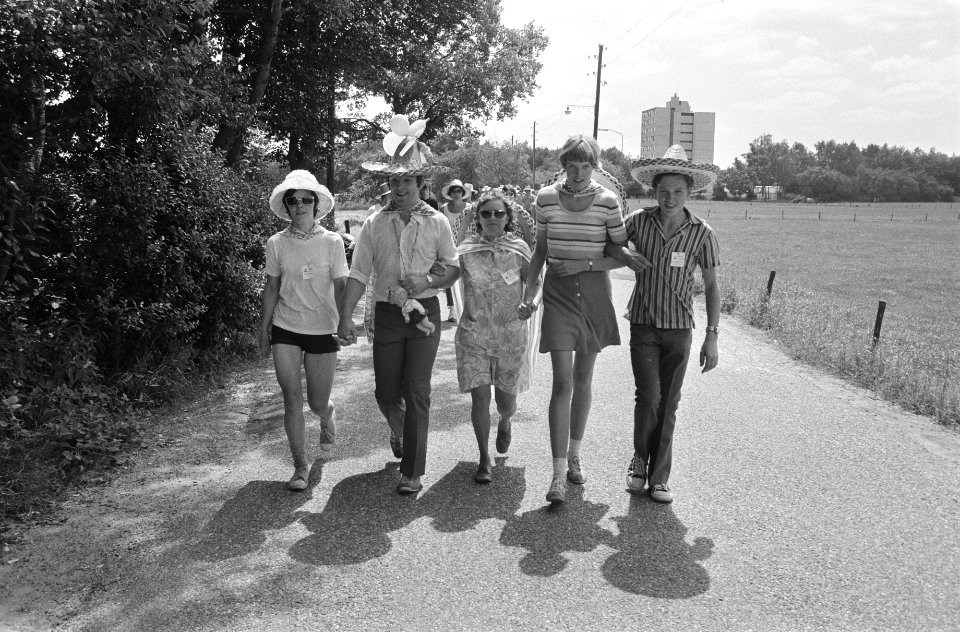 Vierdaagse wandeltocht om Apeldoorn, Bestanddeelnr 924-7311