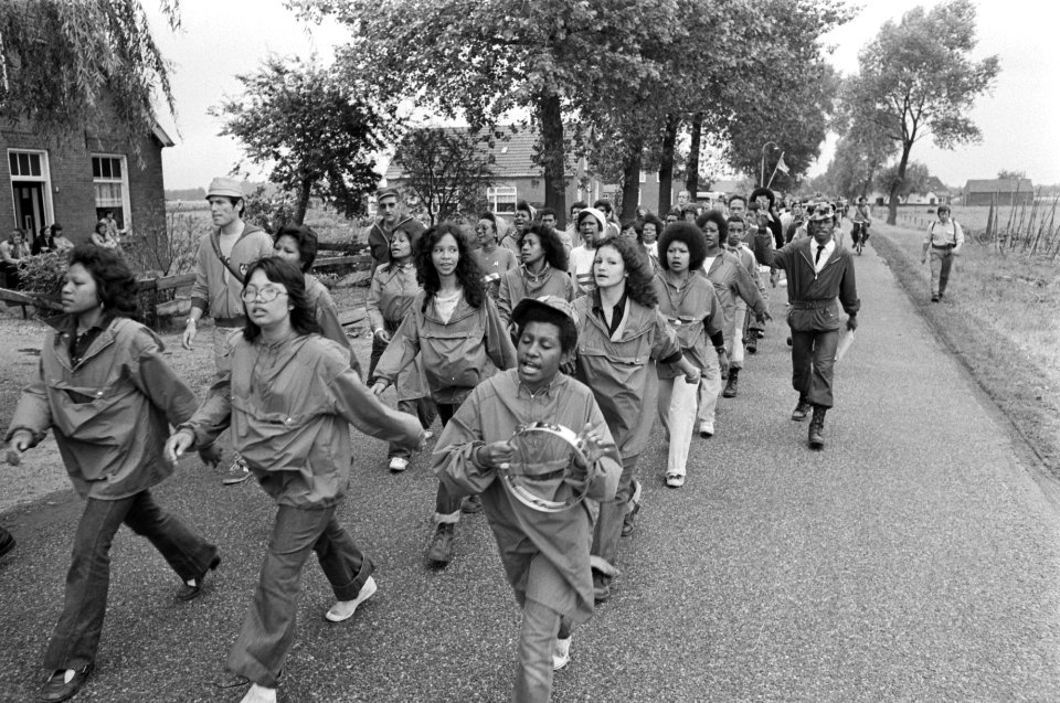 Vierdaagse van Nijmegen (2e dag) wandelaars uit West Papoea, Bestanddeelnr 927-3321