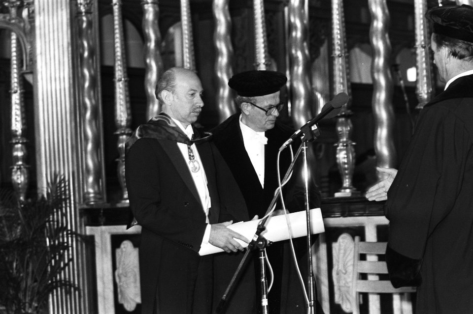 Viering 100-ste Dies Natalis VU in de Nieuwe Kerk , prof. dr. J. Miquez Bonino i, Bestanddeelnr 931-0953