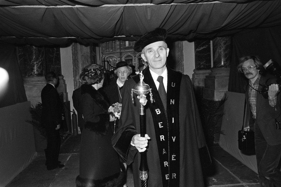 Viering 100-ste Dies Natalis VU in de Nieuwe Kerk, Bestanddeelnr 931-0961