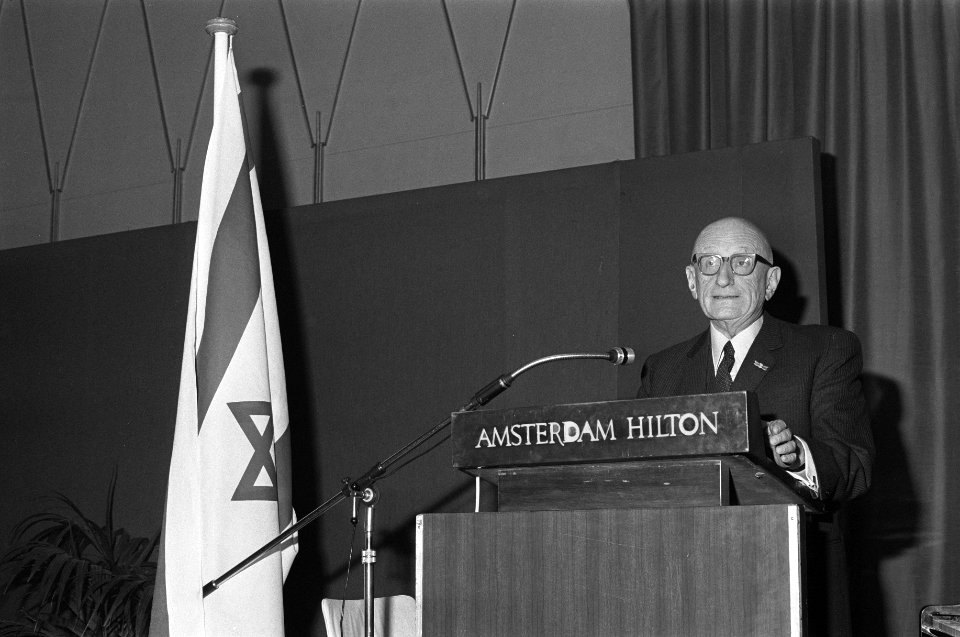 Viering 25-jarig bestaan staat Israel, opdracht heer Sije, Bestanddeelnr 926-0932