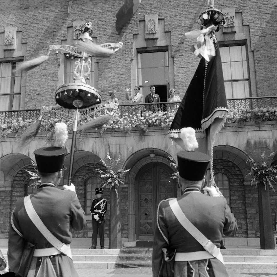 Vierde dag van het bezoek van Koning Boudewijn het Koninklijk gezelschap op het , Bestanddeelnr 910-5200