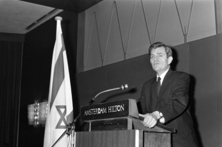 Viering 25-jarig bestaan staat Israel, opdracht heer Sijes, Bestanddeelnr 926-0941