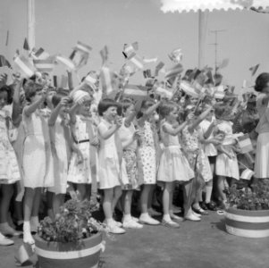 Vierde dag van het bezoek van Koning Boudewijn begroeting van de Koninklijke gas, Bestanddeelnr 910-5196