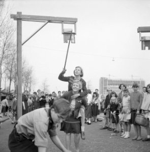 Viering Koninginnedag in Rotterdam, Bestanddeelnr 909-5258