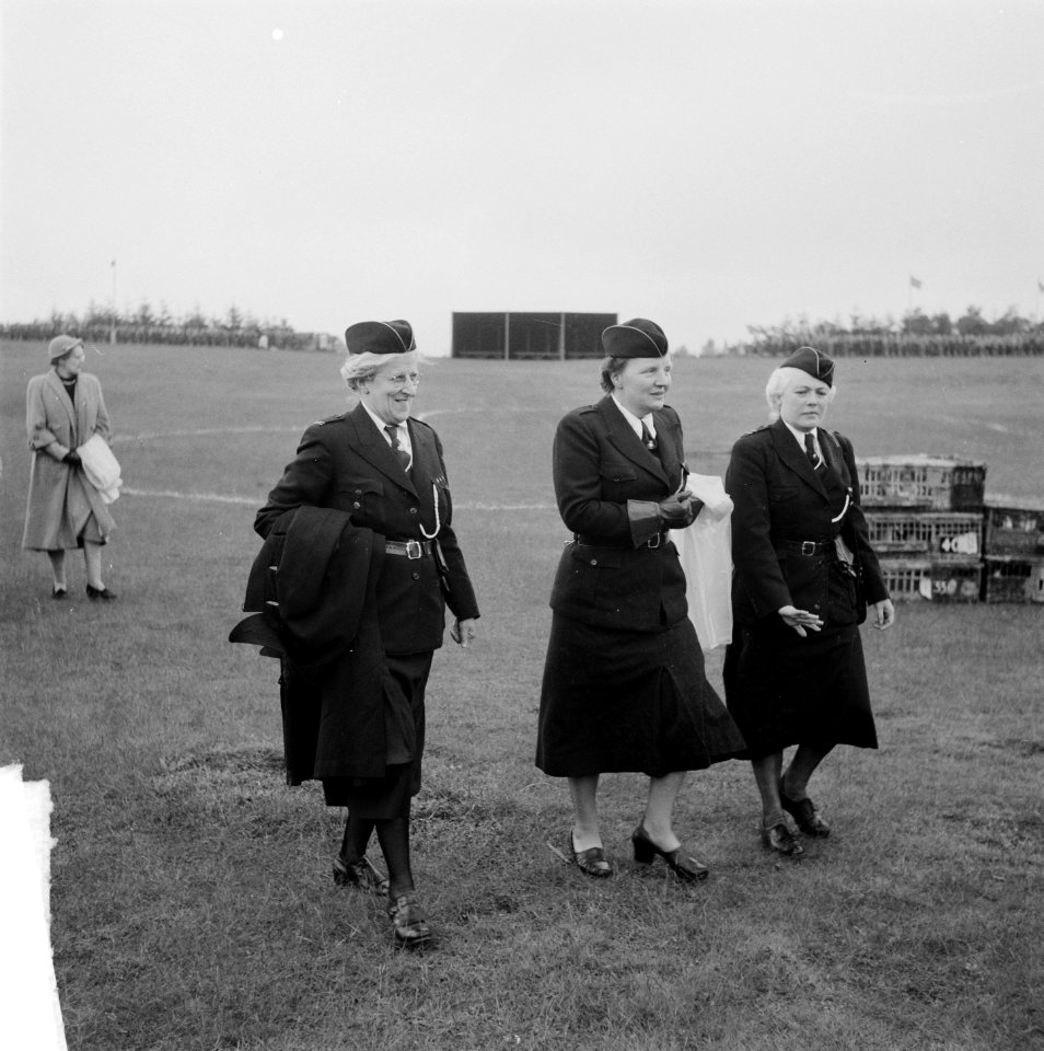Viering 35 jarig bestaan N.P.G. (Nederlands Padvindsters Gilde) Jubeldag op de, Bestanddeelnr 904-5711