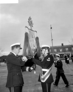 Viering van het 300 jarig bestaan van het Korps Mariniers bij de Van Ghent Kazer, Bestanddeelnr 918-5231