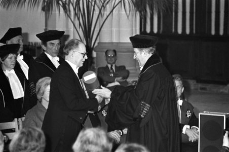 Viering 350e Dies Natalis universiteit Amsterdam in Nieuwe Kerk in Amsterdam. Er, Bestanddeelnr 931-9000