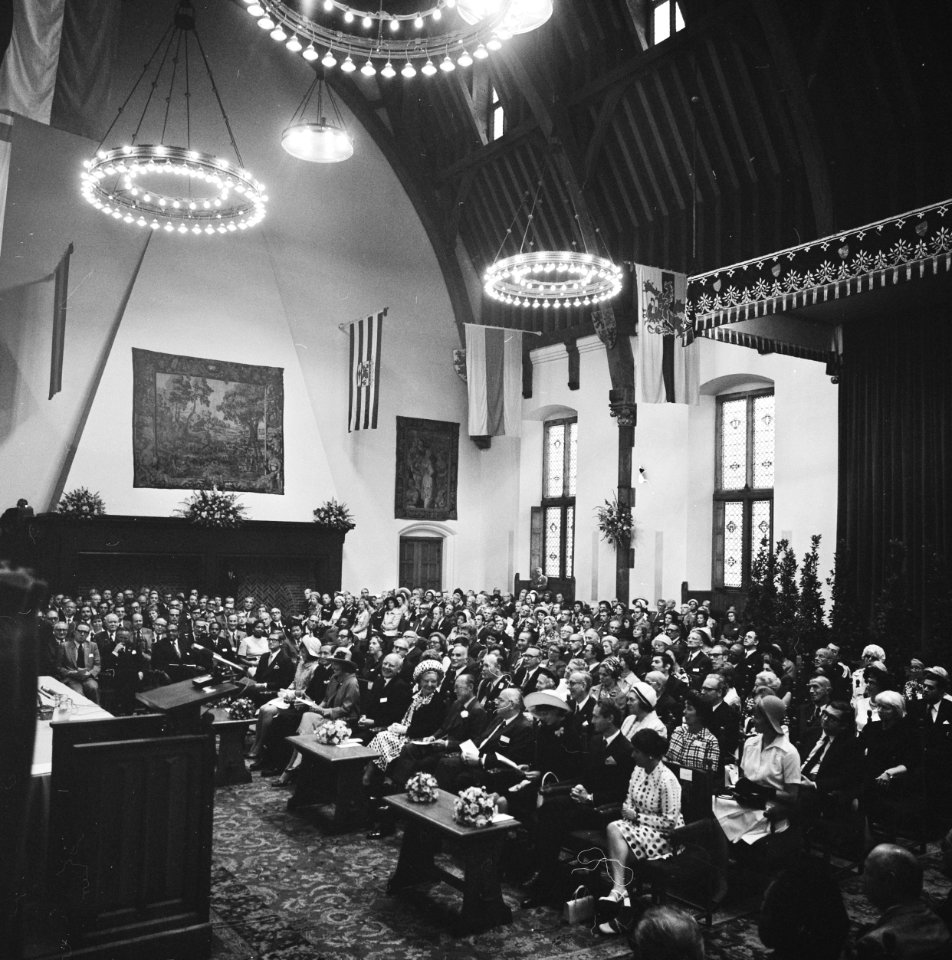 Viering Zilveren Regeringsjubileum van Koningin Juliana in Den Haag , Koninklijk, Bestanddeelnr 926-6671