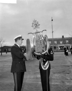Viering van het 300 jarig bestaan van het Korps Mariniers bij de Van Ghent Kazer, Bestanddeelnr 918-5233