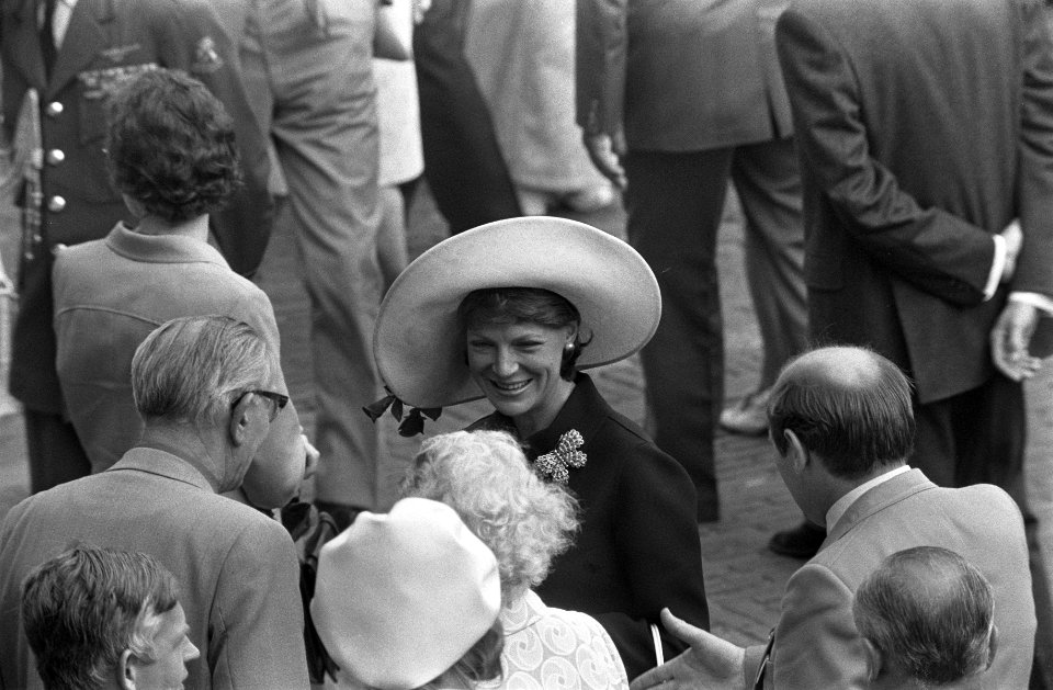 Viering Zilveren Regeringsjubileum van Koningin Juliana in Den Haag , Irene tijd, Bestanddeelnr 926-6678