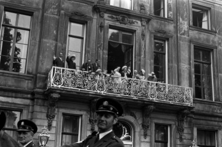 Viering Zilveren Regeringsjubileum van Koningin Juliana in Den Haag , Koninklijk, Bestanddeelnr 926-6691