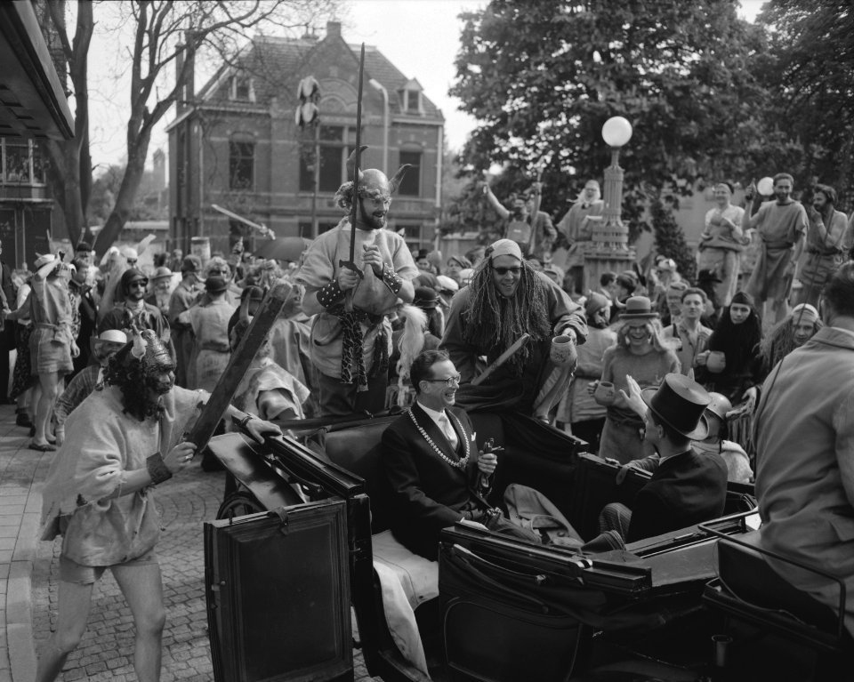 Viering zesde lustrum van het studentencorps St Olof te Tilburg, Bestanddeelnr 909-5550