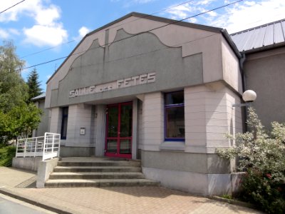 Vieux-Reng (Nord, Fr) Salle des fêtes