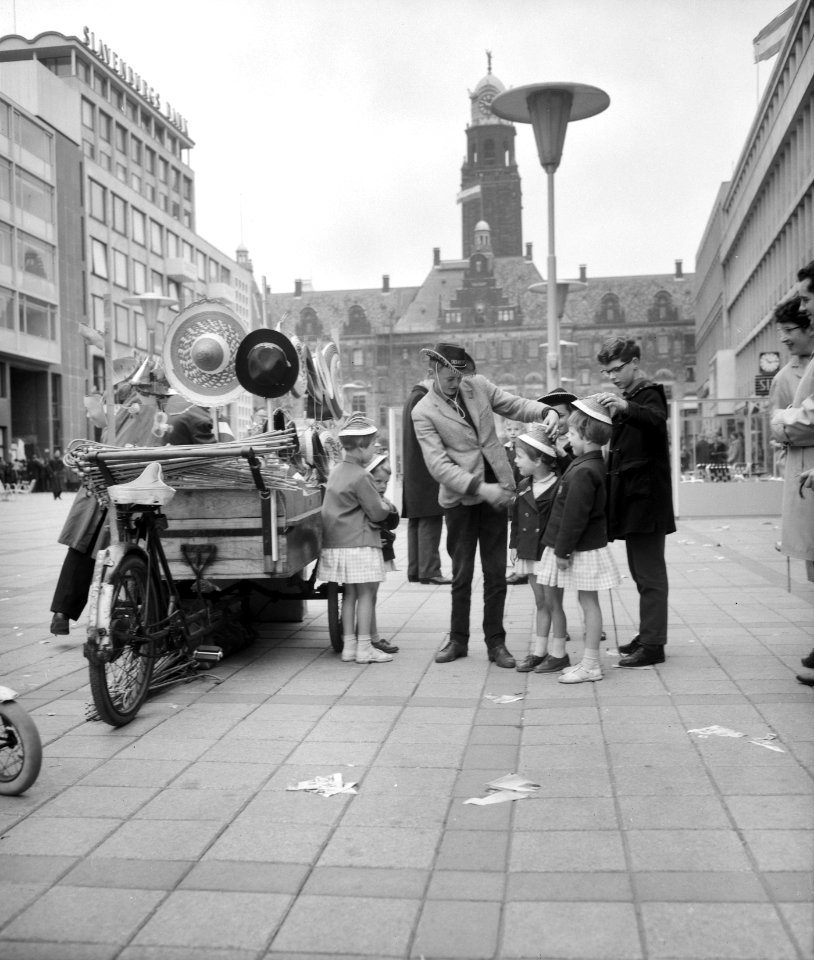 Viering Koninginnedag in Rotterdam, Bestanddeelnr 912-4403