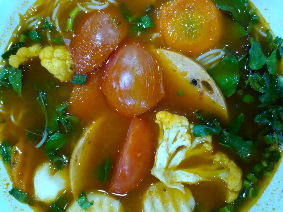 Vietnamese vegetarian crab noodle soup