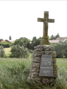 Vieux-Lixheim (Moselle) croix B