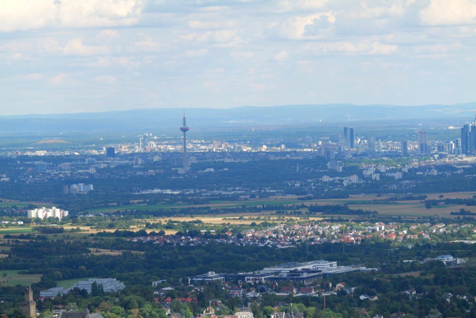 View from Dettweiler Tempel Burghain Falkenstein 2020-08-18 04