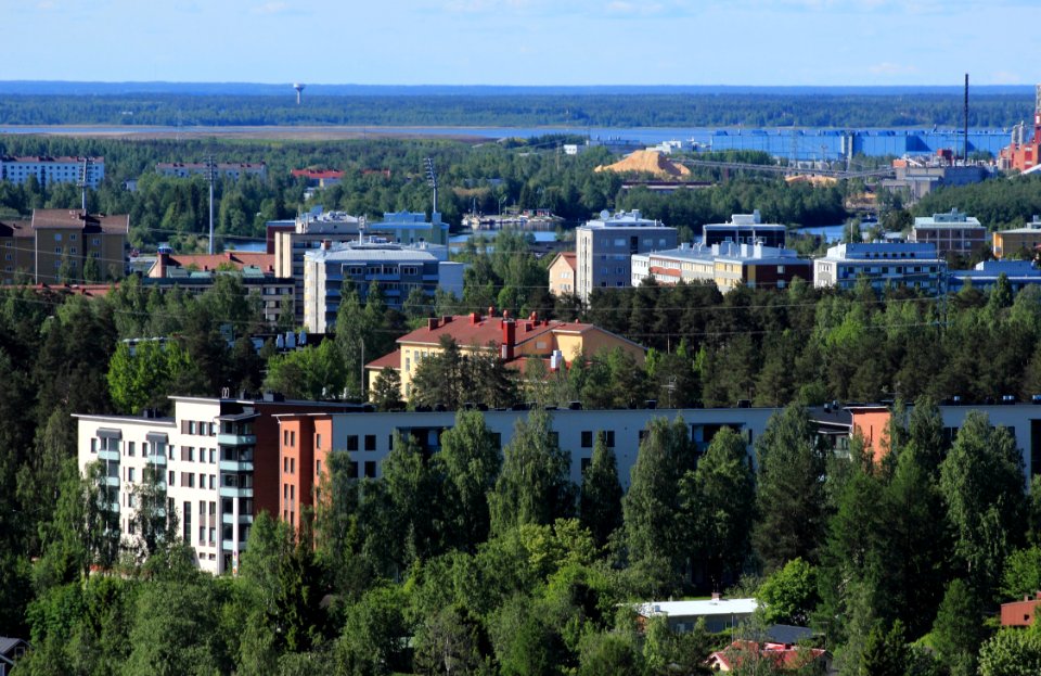 View from Puolivälinkangas water tower Oulu 20150614 04