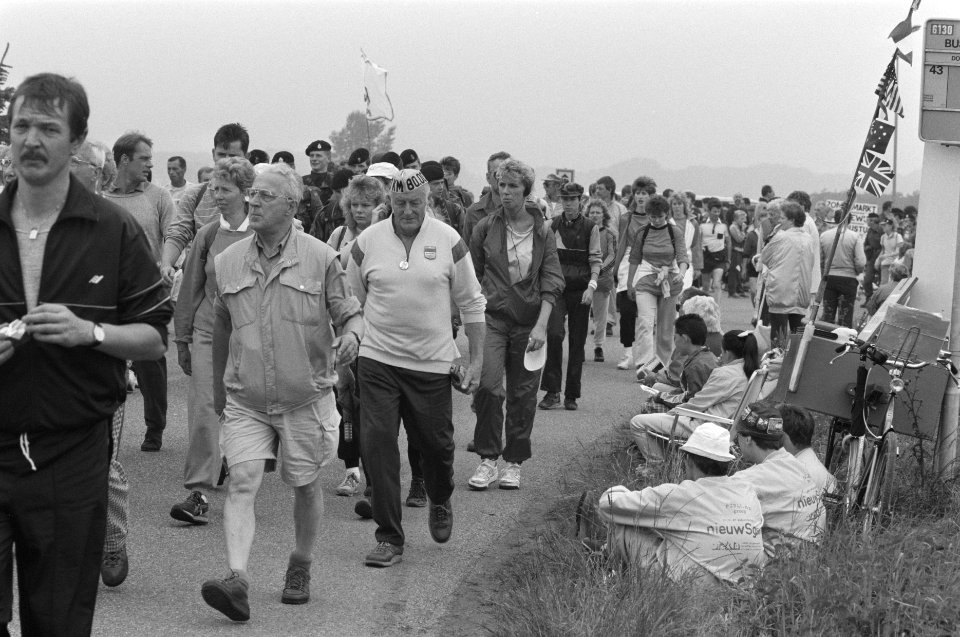 Vierdaagse van Nijmegen (1e dag), Bestanddeelnr 934-2888