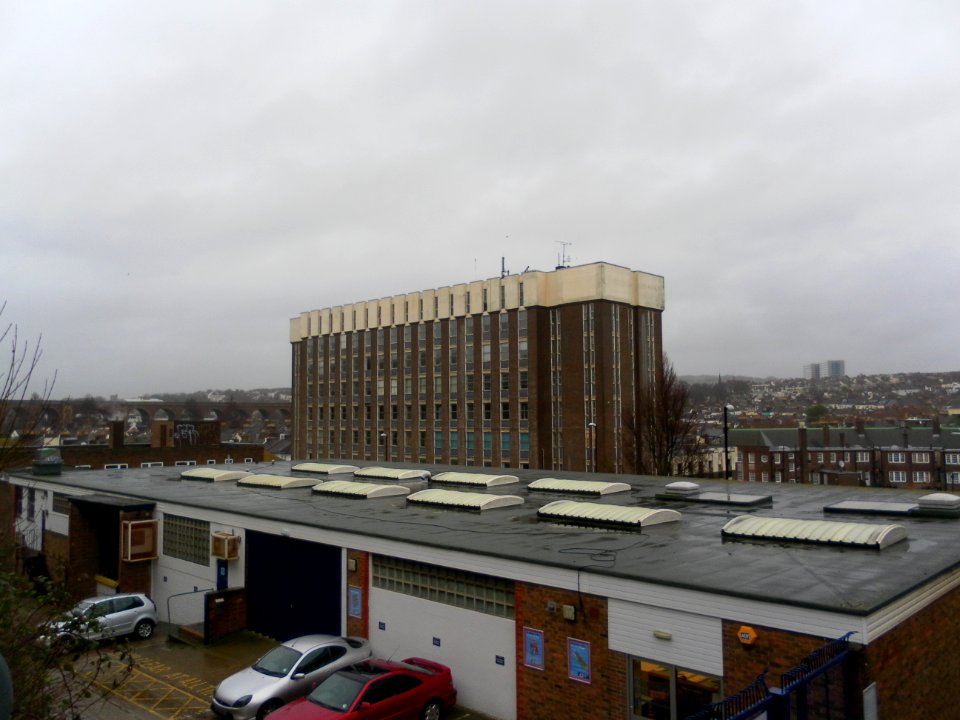 View from The Greenway, New England Quarter, Brighton towards Vantage Point (December 2012)