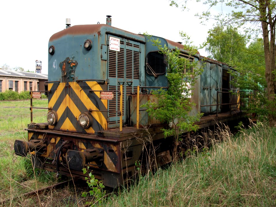 VFLI Cargo diesel locomotive at Petite-Rosselle p1