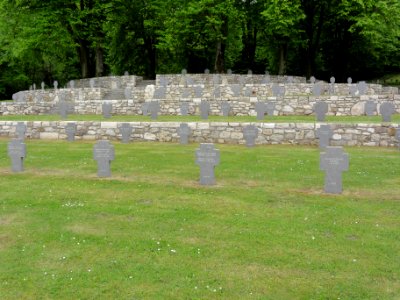 Veslud (Aisne) Cimetière militaire allemand - Deutscher Soldatenfriedhof Veslud 11