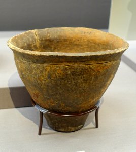 Vessel from Kyushu or Kinki district, Yayoi period, 4th-3rd century BC, ceramic - Tokyo National Museum - Ueno Park, Tokyo, Japan - DSC09114