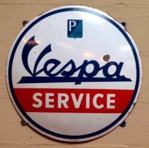 Vespa Enamel advert sign at the den hartog ford museum pic-103