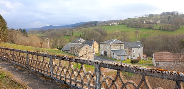 Viaduc et hameau du Moulin-Neuf
