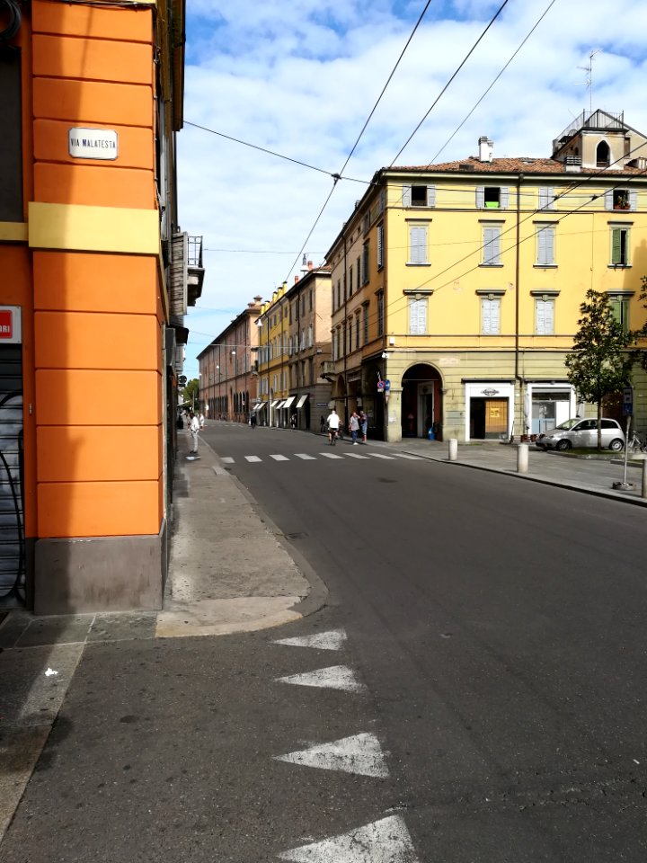 Via Malatesta (MO) 01