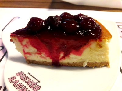 Vişneli cheesecake