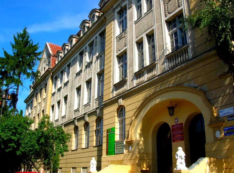 VI LO Bydgoszcz 2005b
