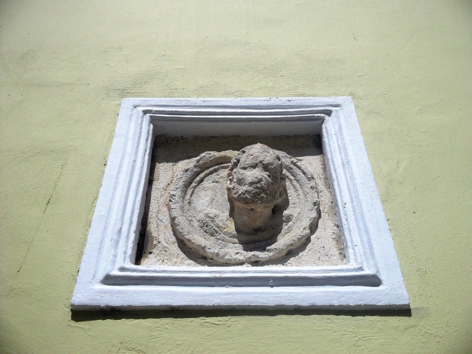 Vestigios coloniales en la UADY, Mérida, Yucatán (01)